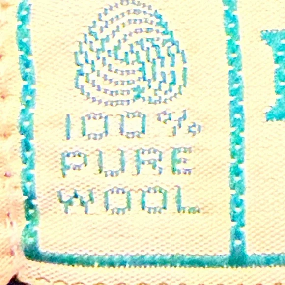 Vintage L.L. Bean 100% wool Scandinavian geometric fair isle cardigan sweater L - Picture 3 of 8